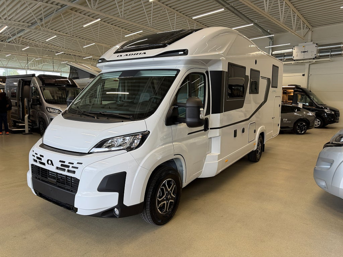Adria Matrix 670 SL Selekt *Dieselvärmare*Långbädd*Taksäng*, bild 5 av 21