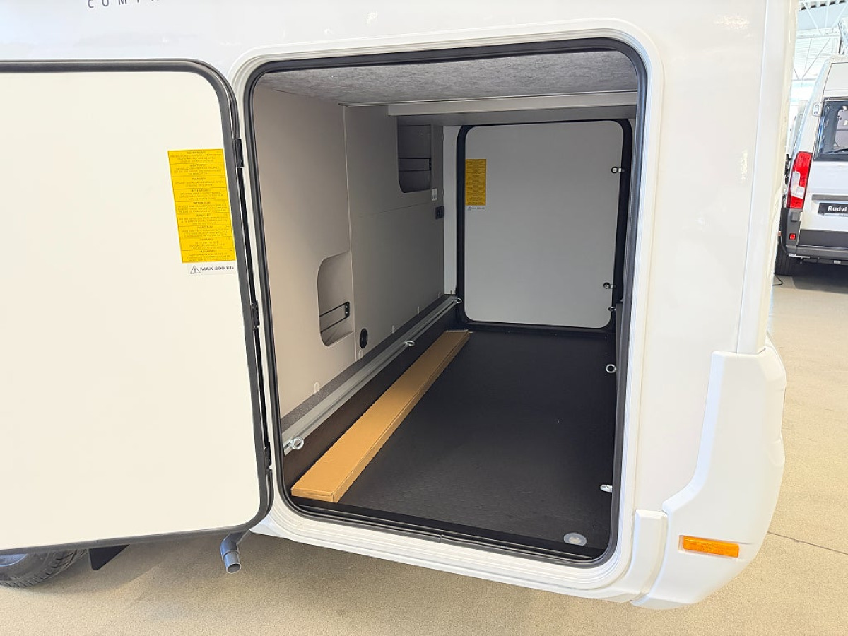 Adria Compact Select DL *Långbädd*Dieselvärmare*, bild 17 av 18