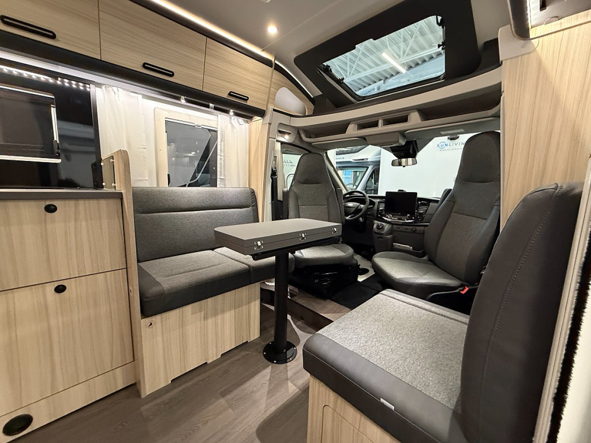 Sun Living C 70 DL *Långbädd*Dieselvärmare*, bild 6 av 19