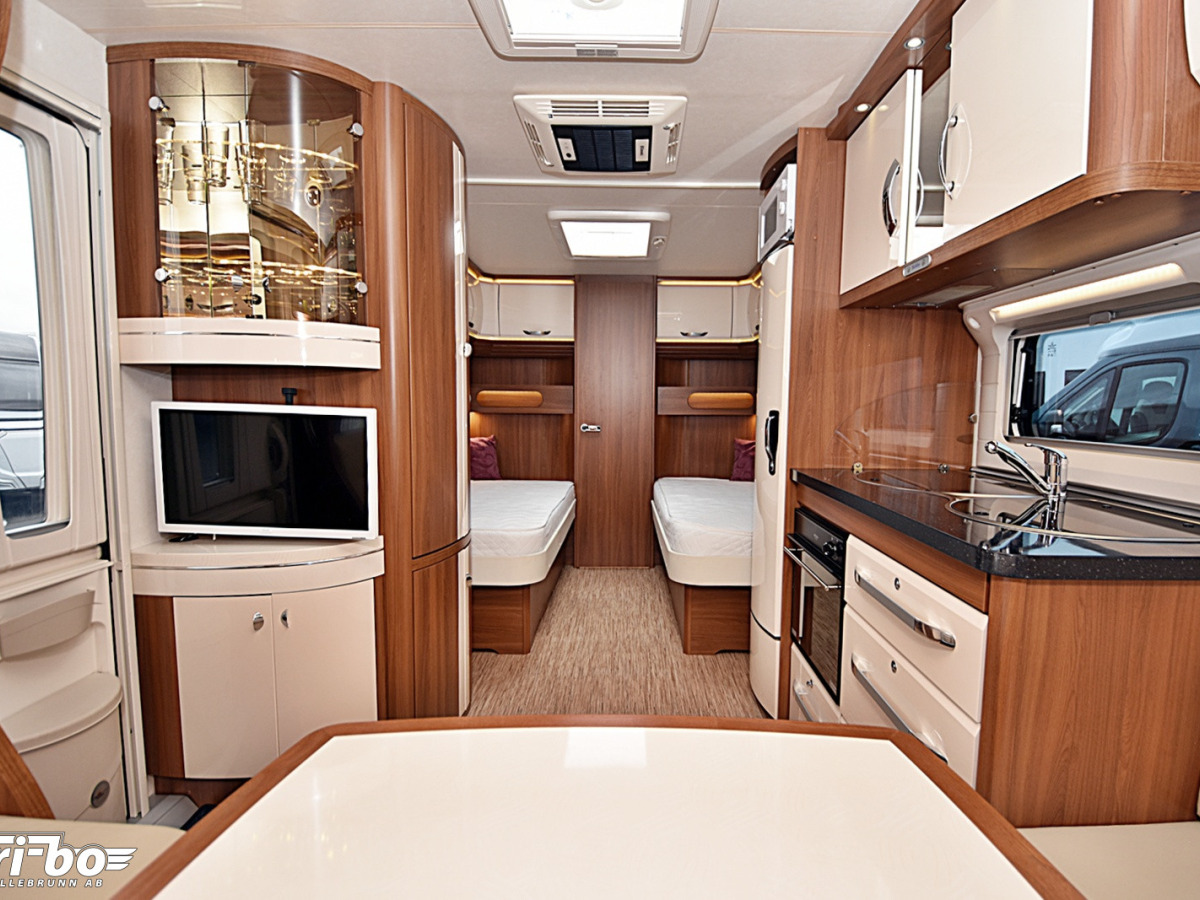 Hobby 560 WLU Premium, Långbäddar, bild 9 av 26