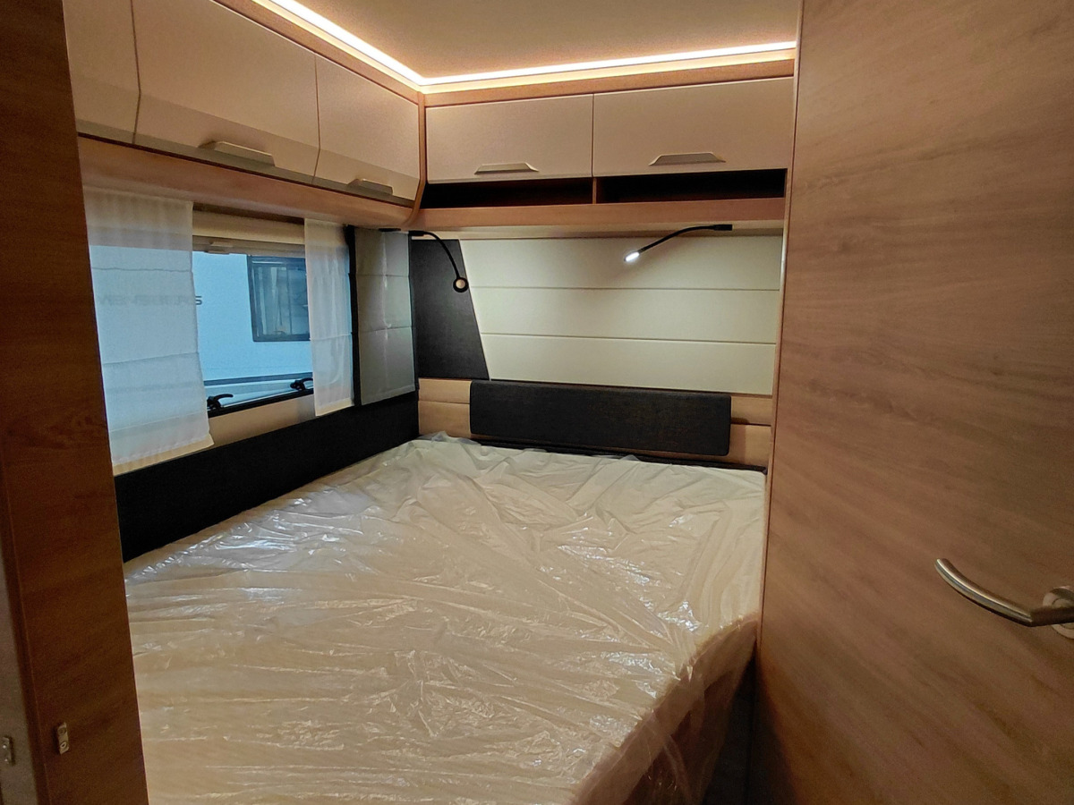 Knaus SÜDWIND BLACK SELECTION 650 UDF, bild 7 av 10