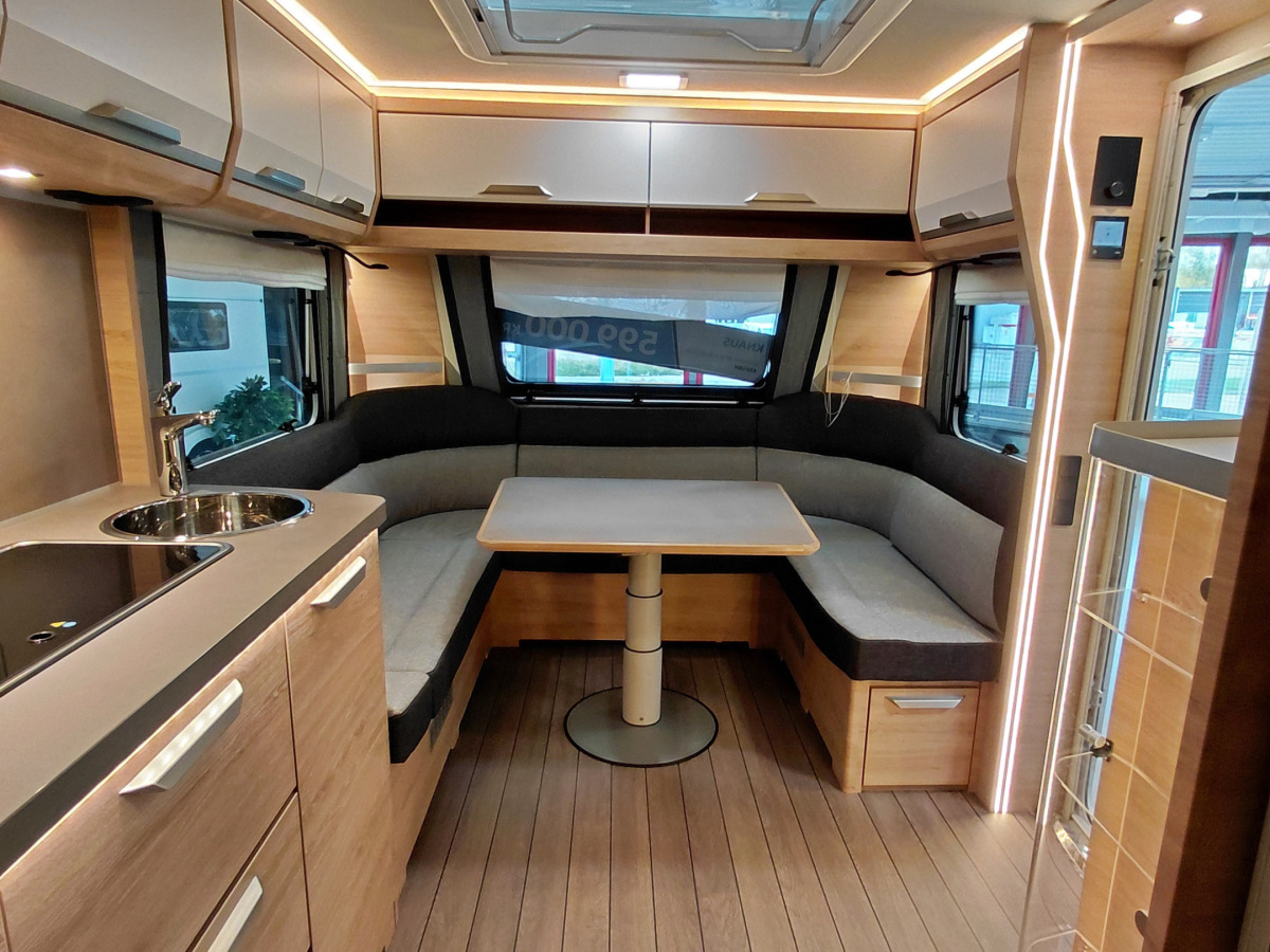Knaus SÜDWIND BLACK SELECTION 650 UDF, bild 10 av 10