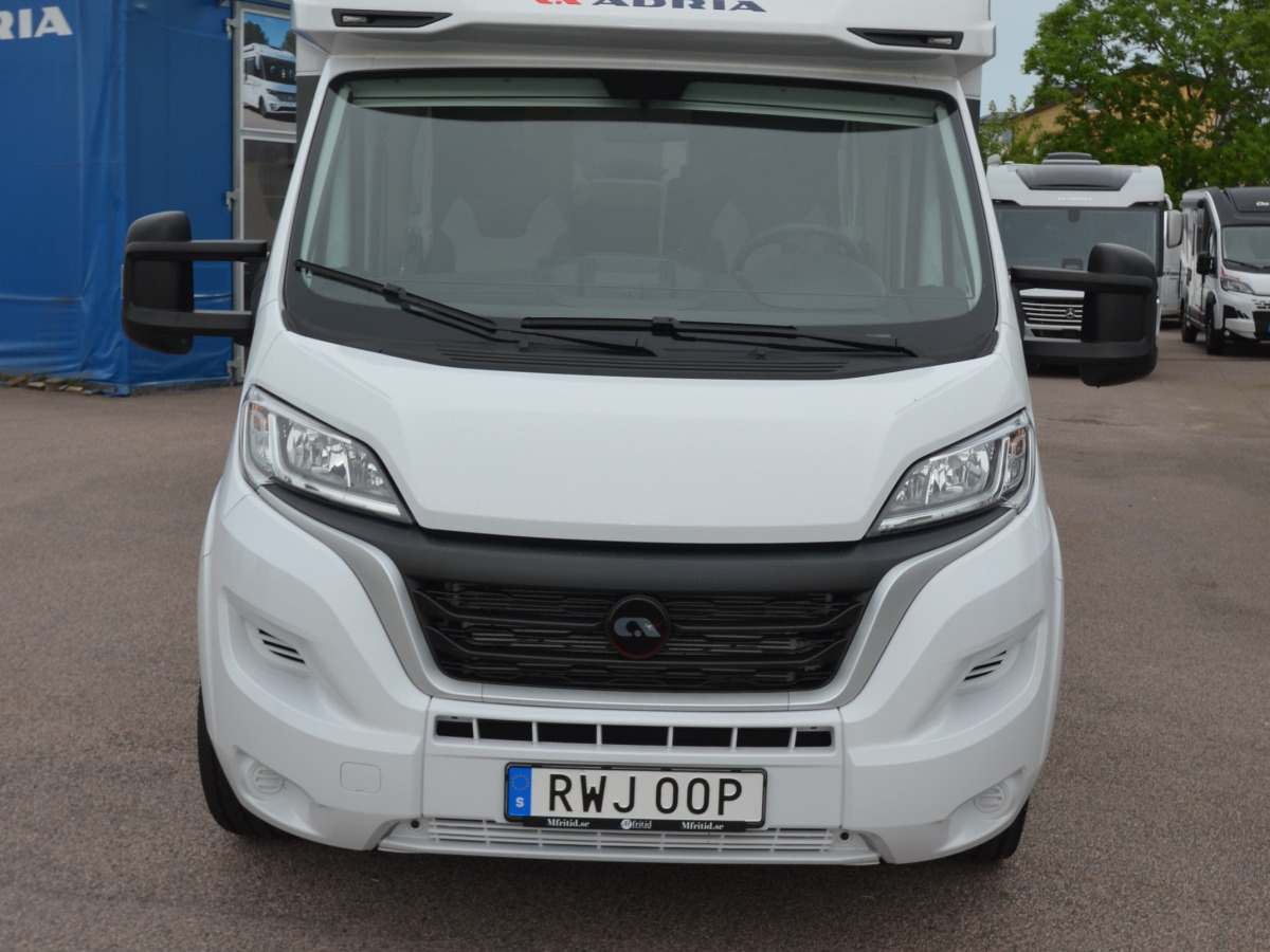 Adria CORAL 670 SL (AC,solcell, auto), bild 2 av 15