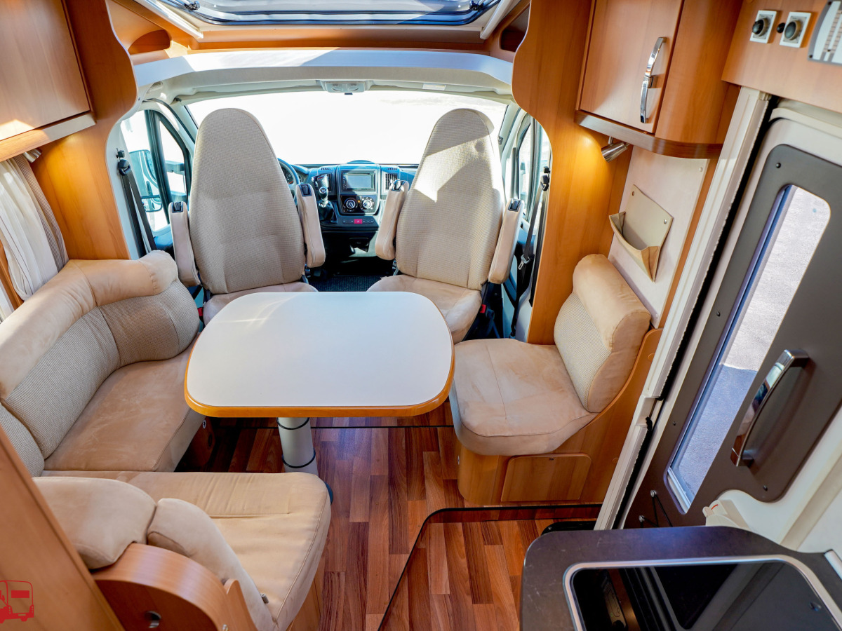 Hymer T 674 CL BIANCO-LINE Långbäddar Dragkrok I KAMPANJ, bild 5 av 41