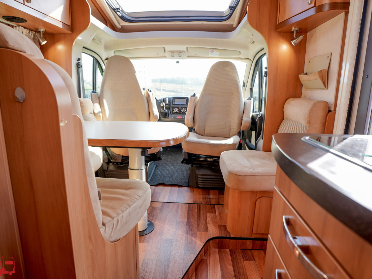 Hymer T 674 CL BIANCO-LINE Långbäddar Dragkrok I KAMPANJ, bild 35 av 41
