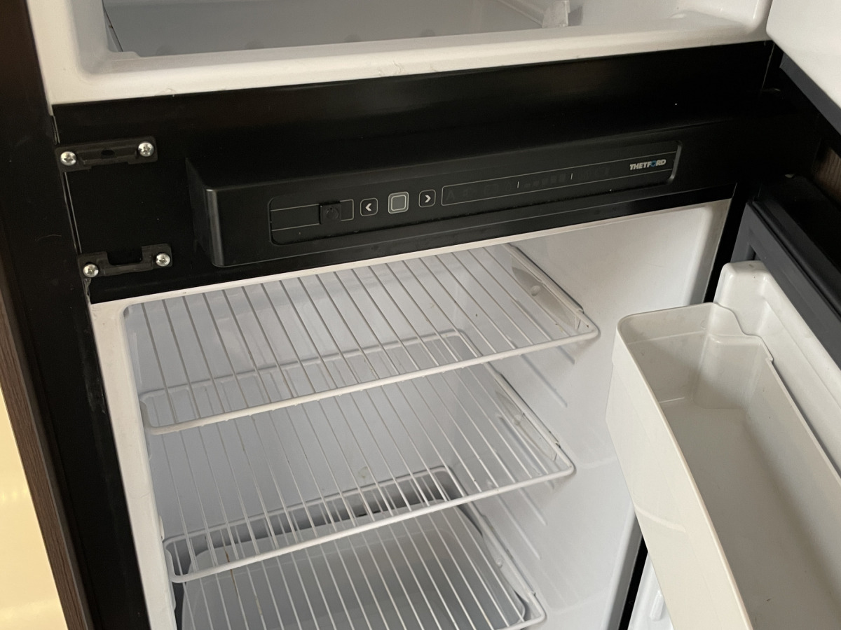 Adria ALPINA 753UP, bild 8 av 15