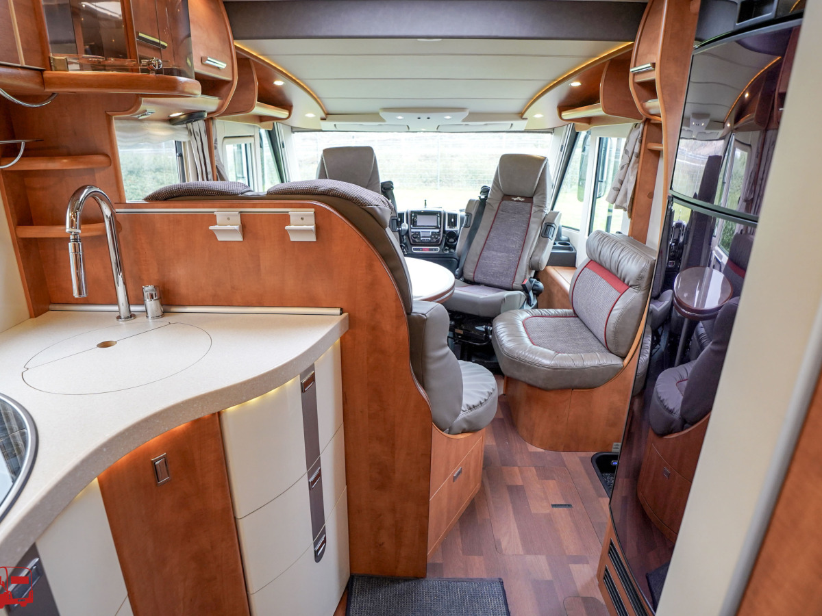 Carthago Chic C-Line I 4.9 Långbäddar Automat AC x2 I KAMPANJ, bild 16 av 45