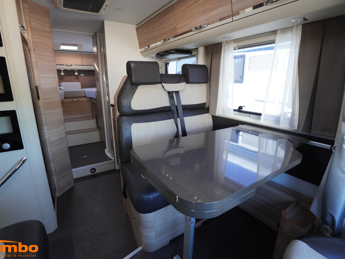 Adria CORAL S 670SL, AC, Solcell, bild 4 av 22