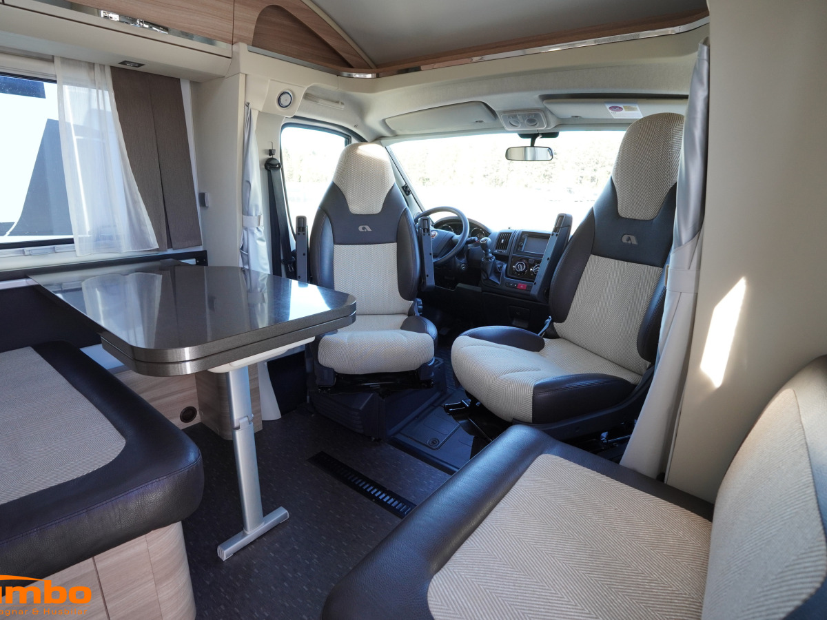Adria CORAL S 670SL, AC, Solcell, bild 2 av 22