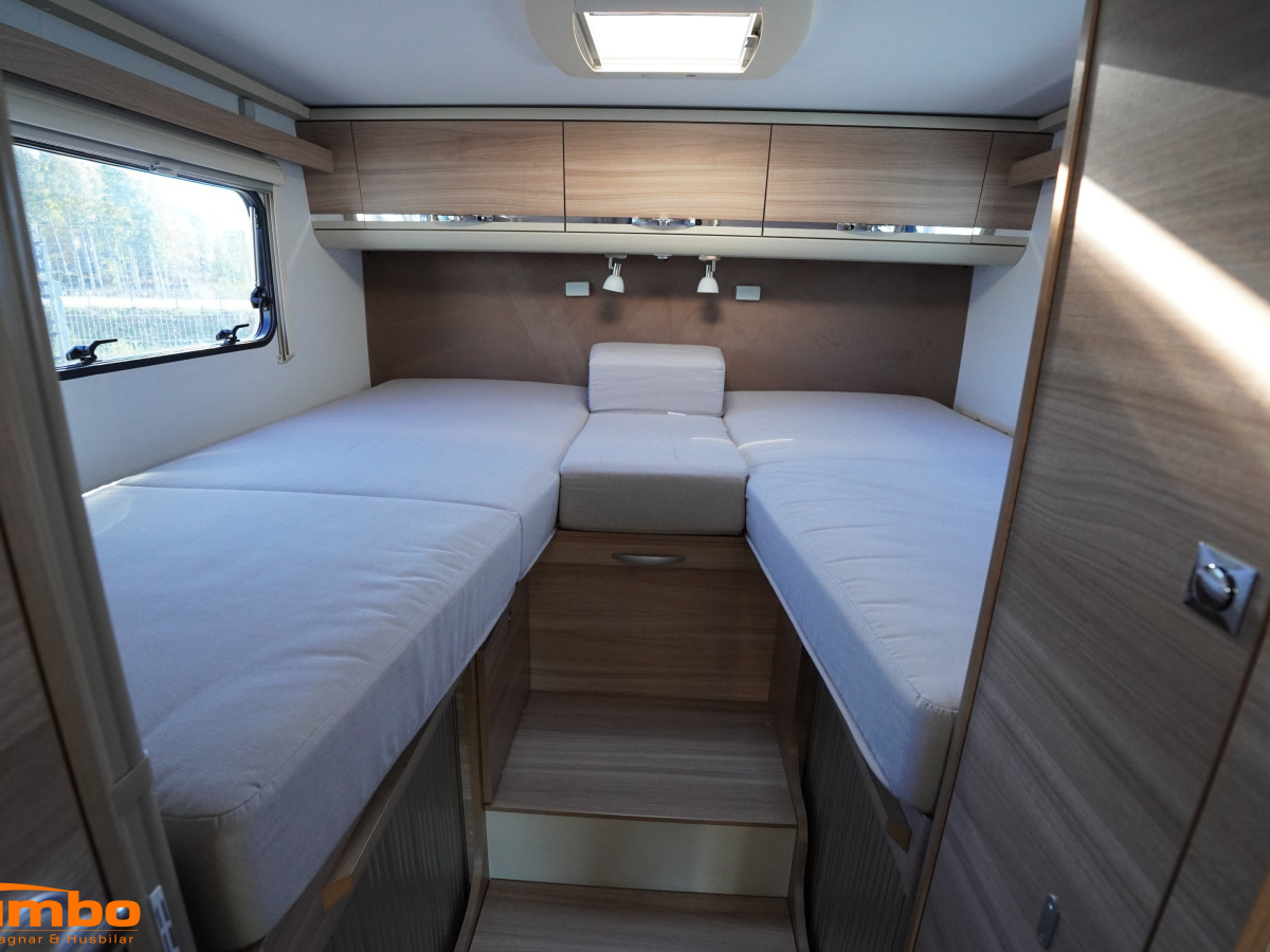 Adria CORAL S 670SL, AC, Solcell, bild 14 av 22