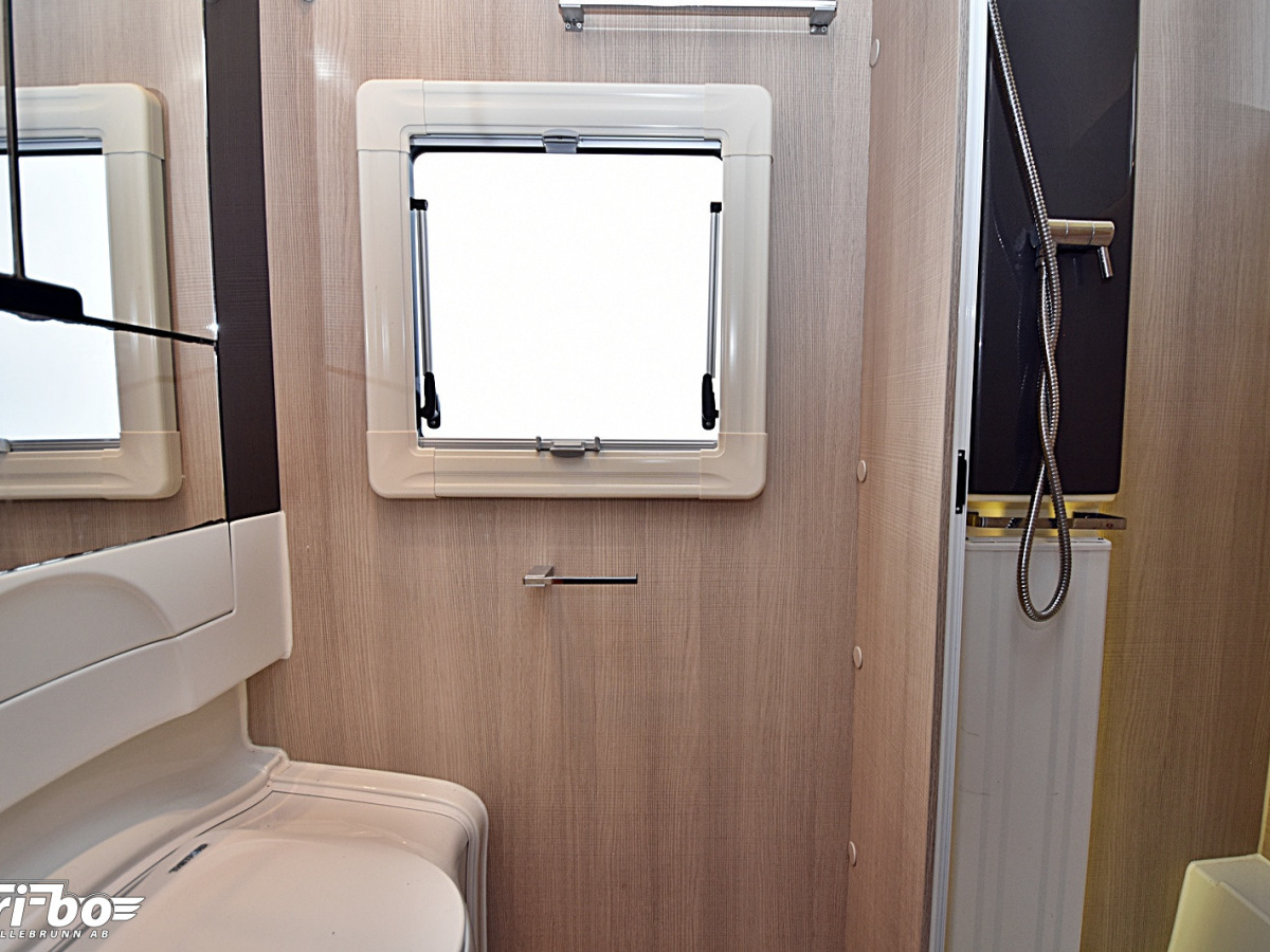 Adria 663 PT Alpina, Barnkammare, bild 23 av 27