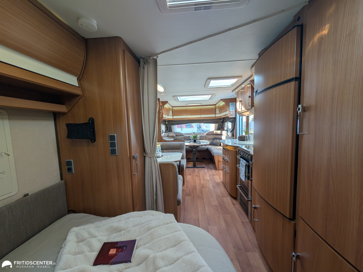 KABE ROYAL 720 GXL KS *ALDE / Mitt dinette / Året runt, bild 17 av 23