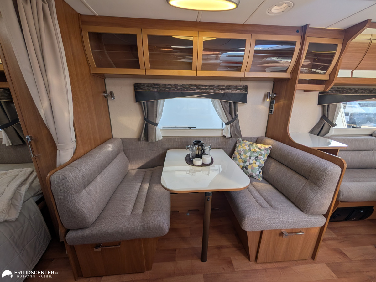 KABE ROYAL 720 GXL KS *ALDE / Mitt dinette / Året runt, bild 20 av 23