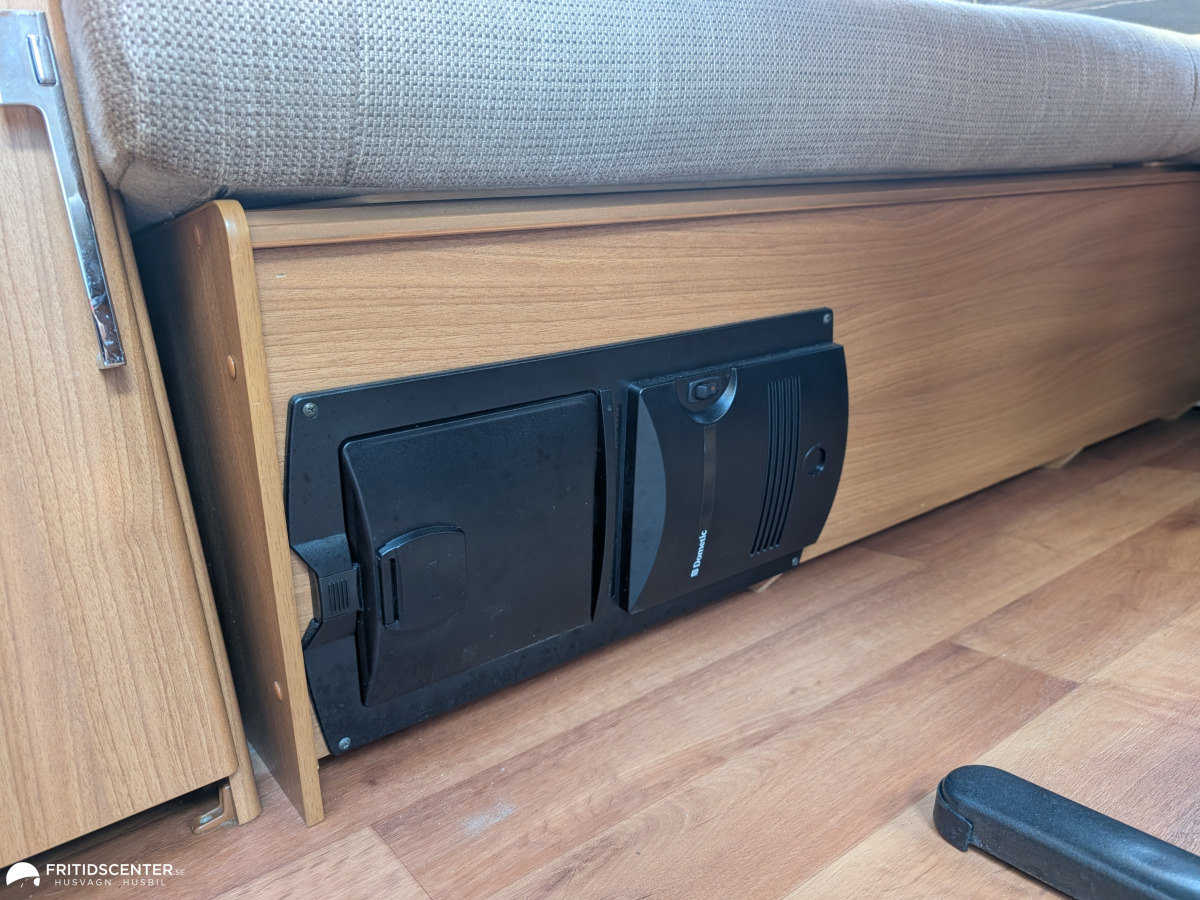 KABE ROYAL 720 GXL KS *ALDE / Mitt dinette / Året runt, bild 22 av 23