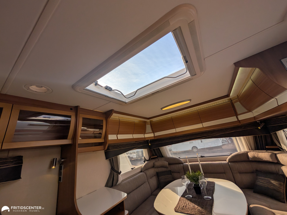 KABE ROYAL 720 GXL KS *ALDE / Mitt dinette / Året runt, bild 21 av 23