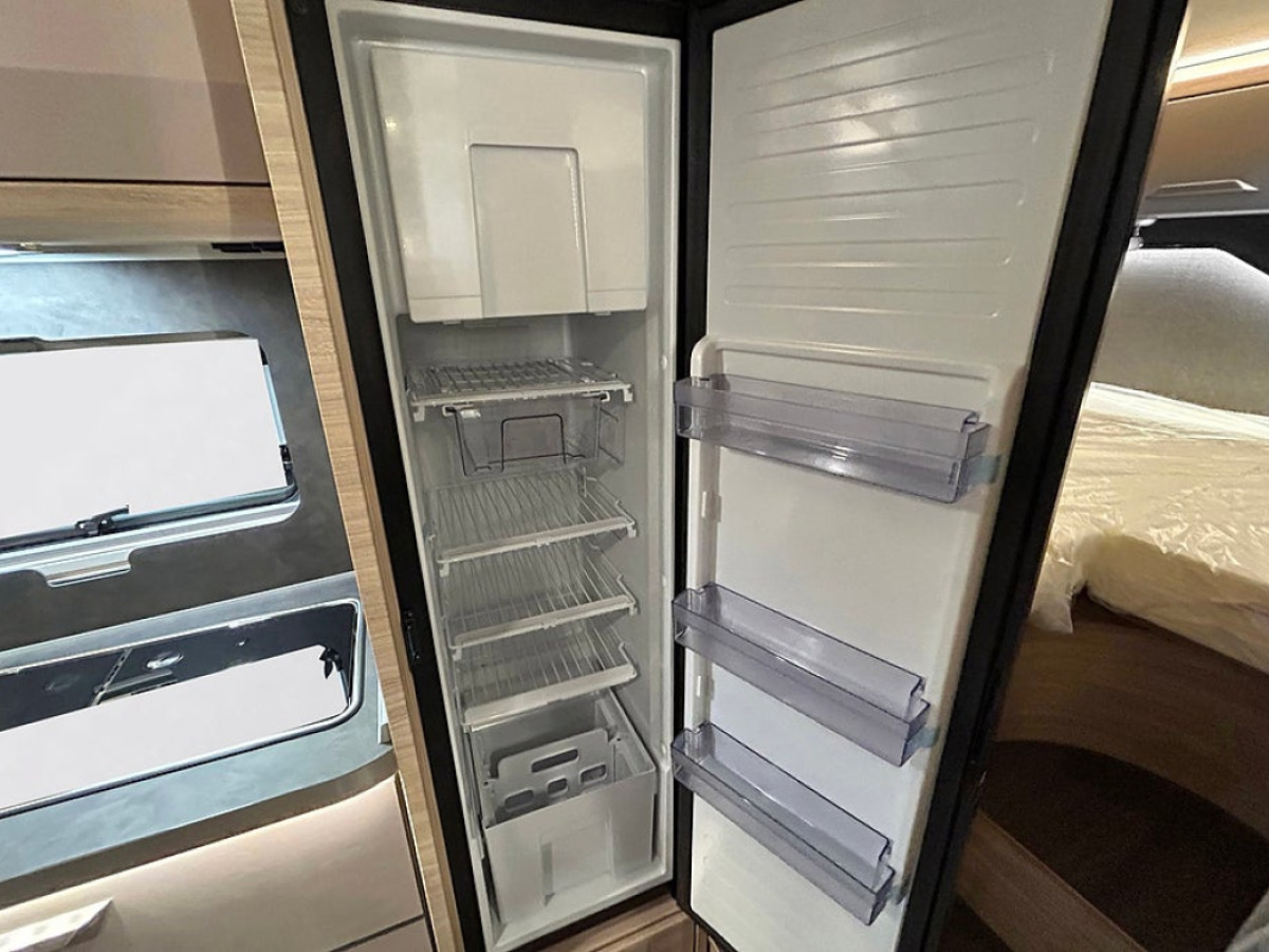 Knaus VAN TI PLUS 650 MEG Platinum Selection 4x4 AUTOMAT ALDE, bild 14 av 46