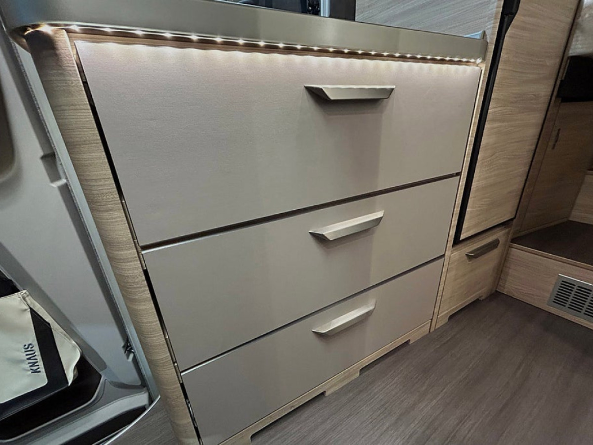 Knaus VAN TI PLUS 650 MEG Platinum Selection 4x4 AUTOMAT ALDE, bild 16 av 46