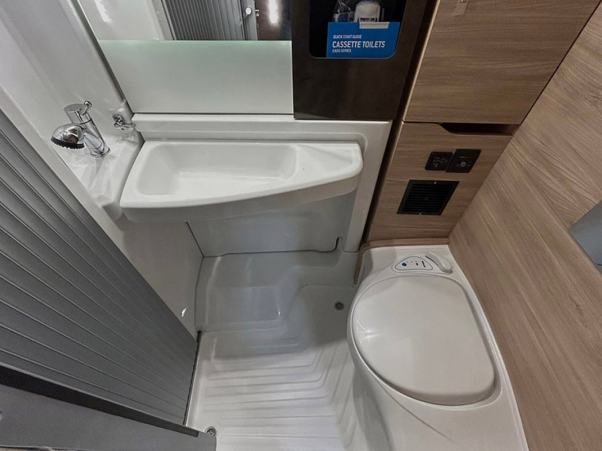 Knaus VAN TI PLUS 650 MEG Platinum Selection 4x4 AUTOMAT ALDE, bild 28 av 46