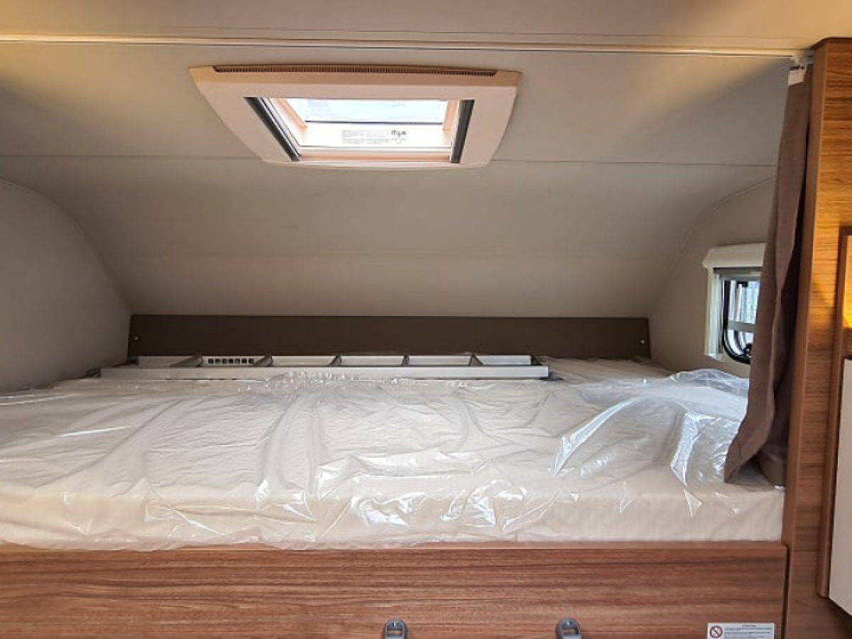 Weinsberg 650 MEG CaraHome perfekt för familjen, bild 16 av 16