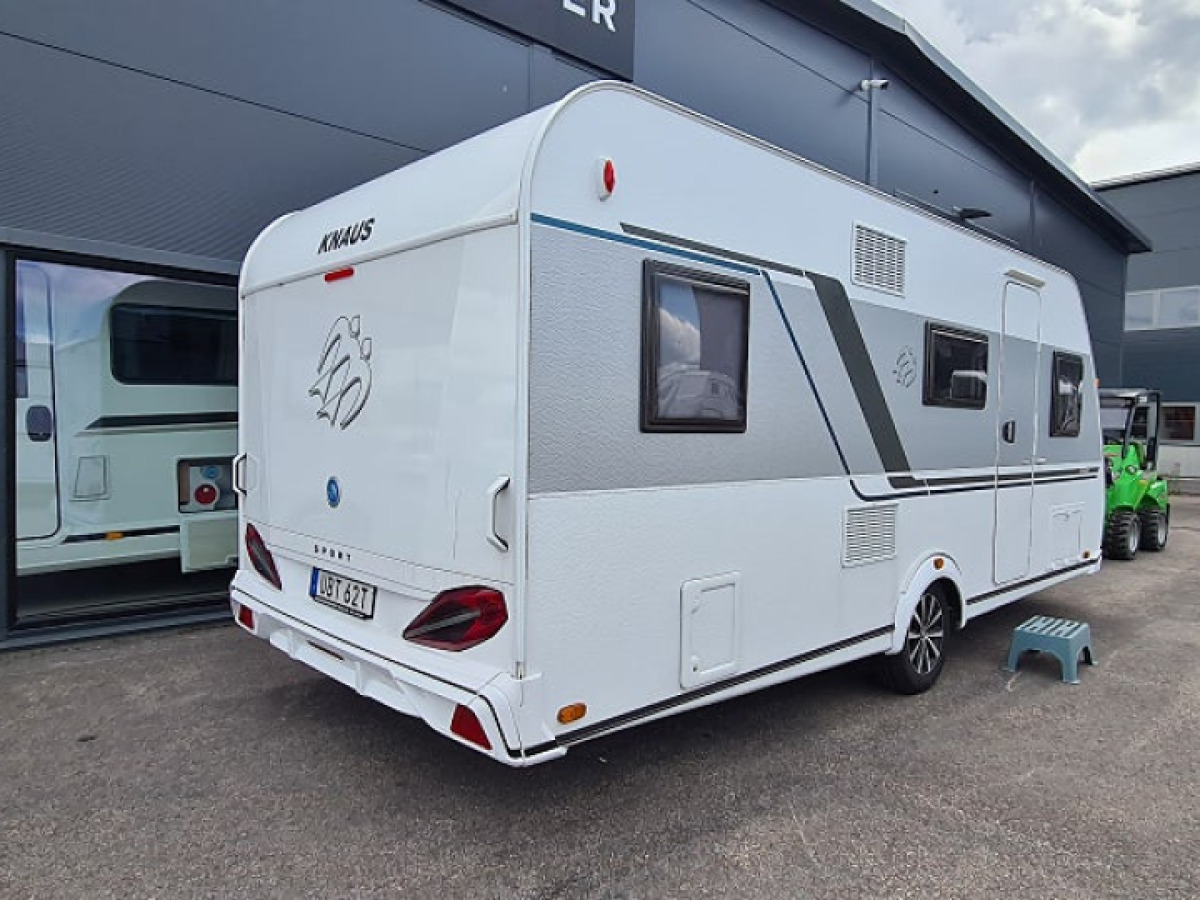 Knaus 500 KD sport 3vånings-säng, lufttält, markis, bild 3 av 16