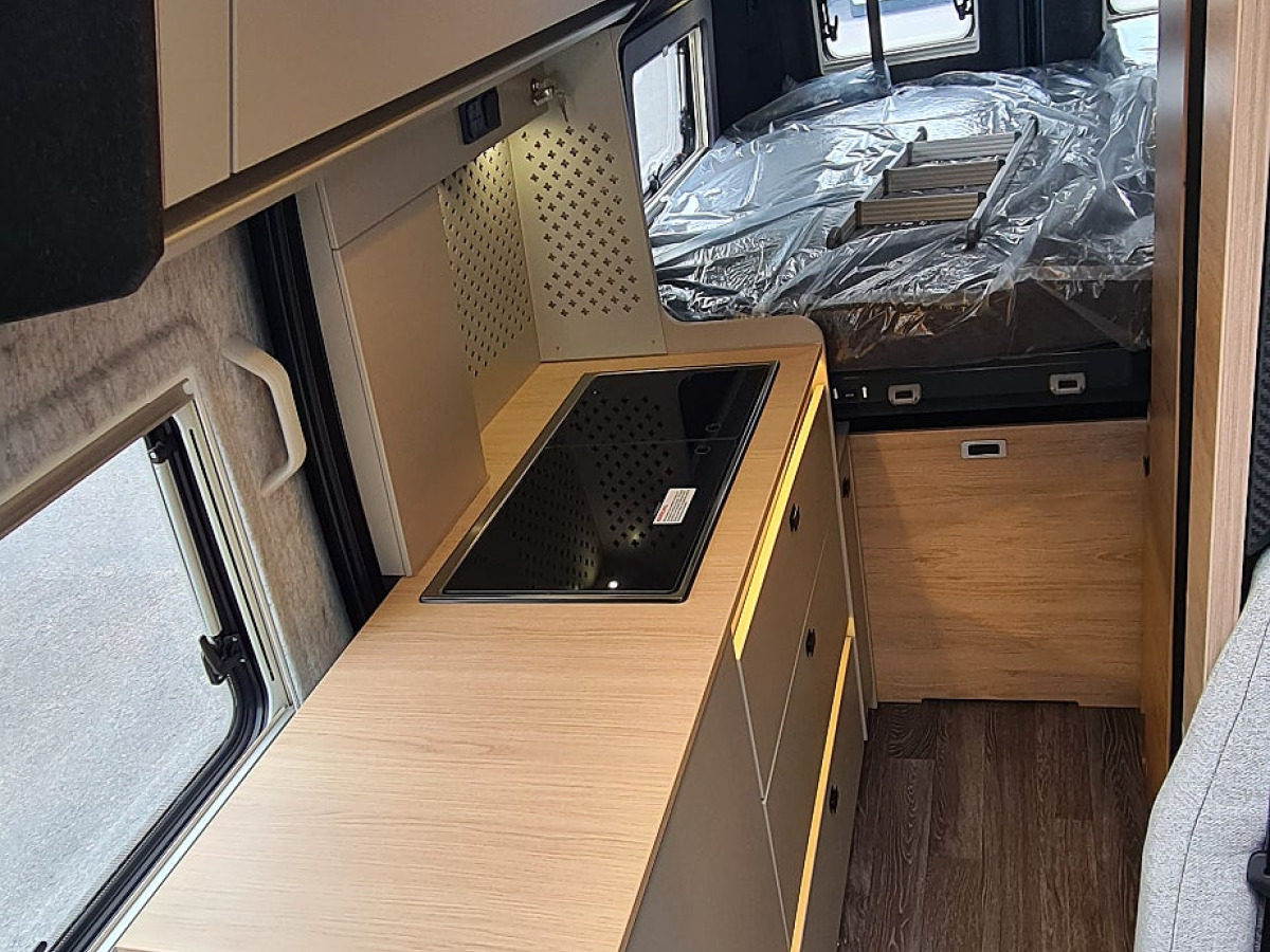 Knaus 630 MX Boxtime Dieselvärmare, Lyftsäng-EL, Långbädd, bild 10 av 14