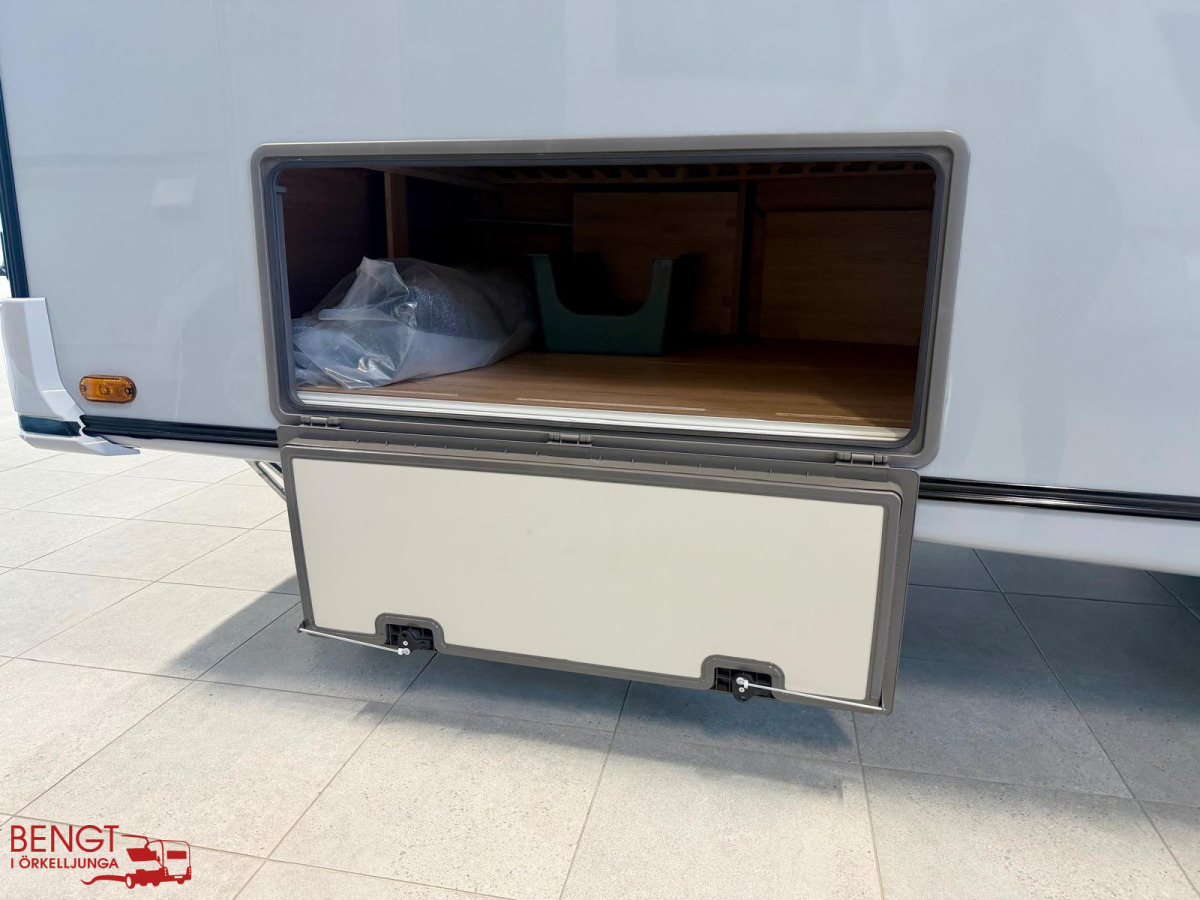 Knaus SÜDWIND BLACK SELECTION 580 UF, bild 3 av 35