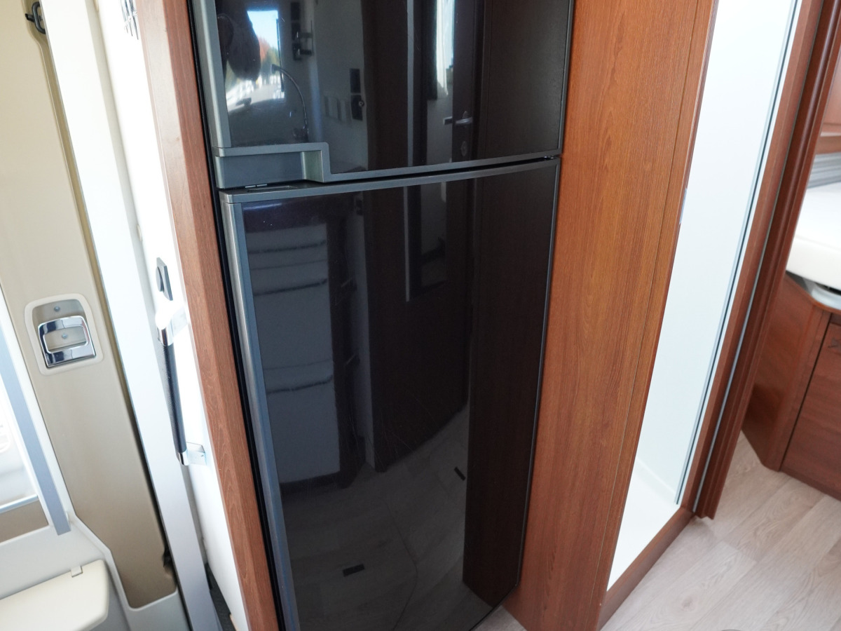 Rapido 8096, Automat, Alde, Solcell, bild 8 av 21