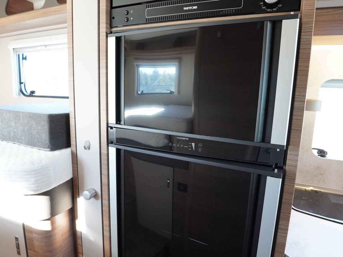 Knaus MEG 700, bild 9 av 21