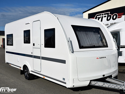 Adria 502 UL Altea, Långbäddar