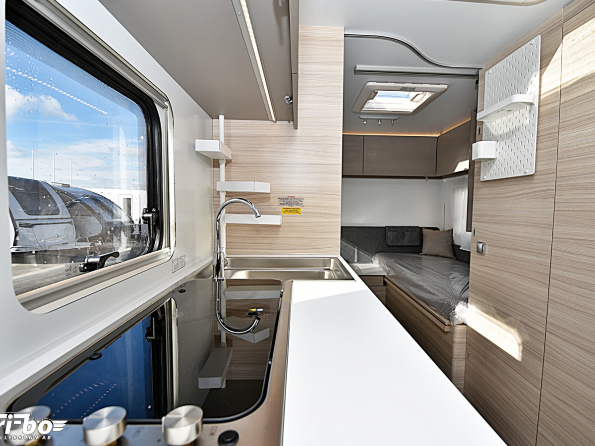 Adria 502 UL Altea, Långbäddar, bild 11 av 25