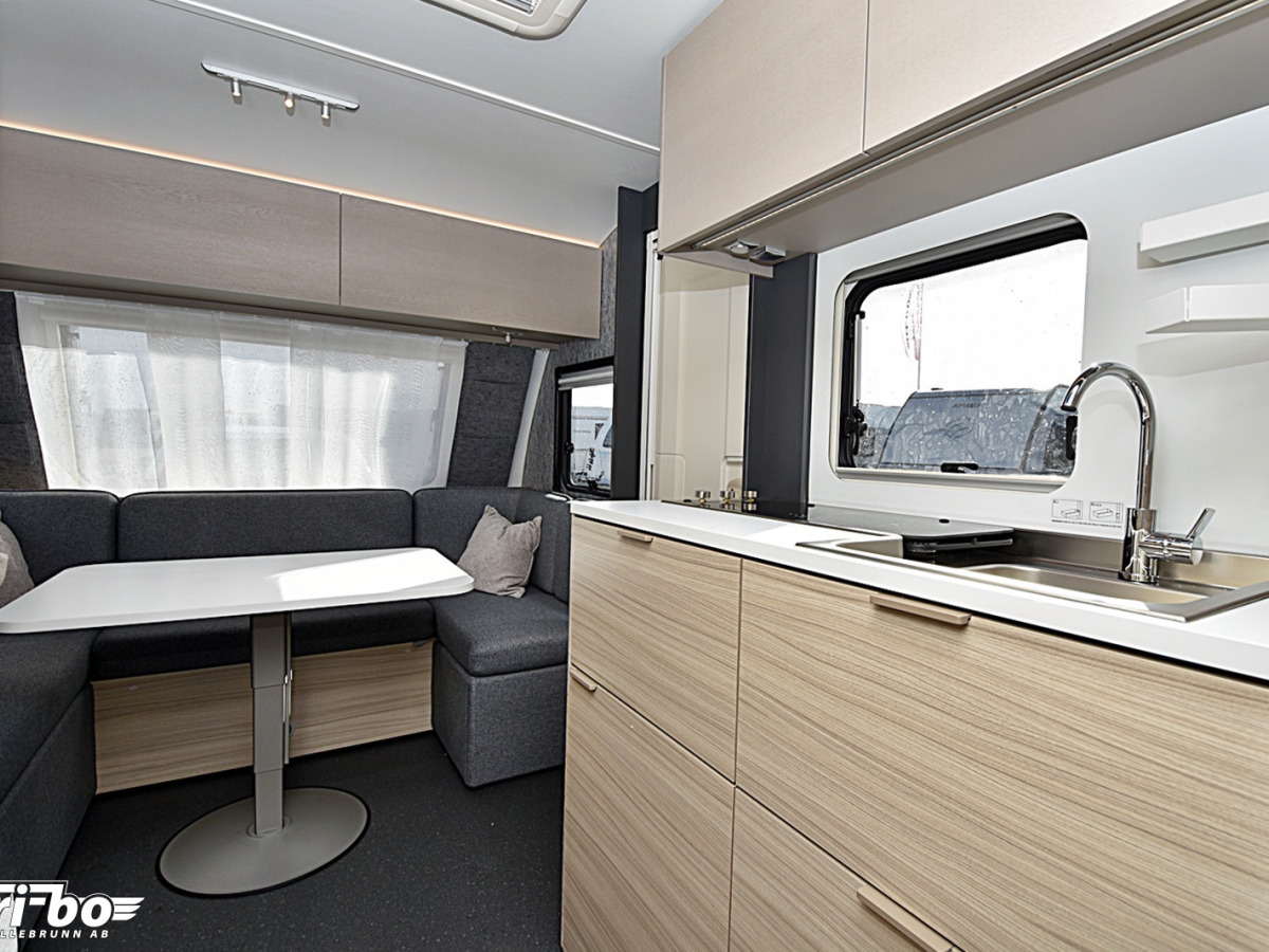 Adria 502 UL Altea, Långbäddar, bild 16 av 25