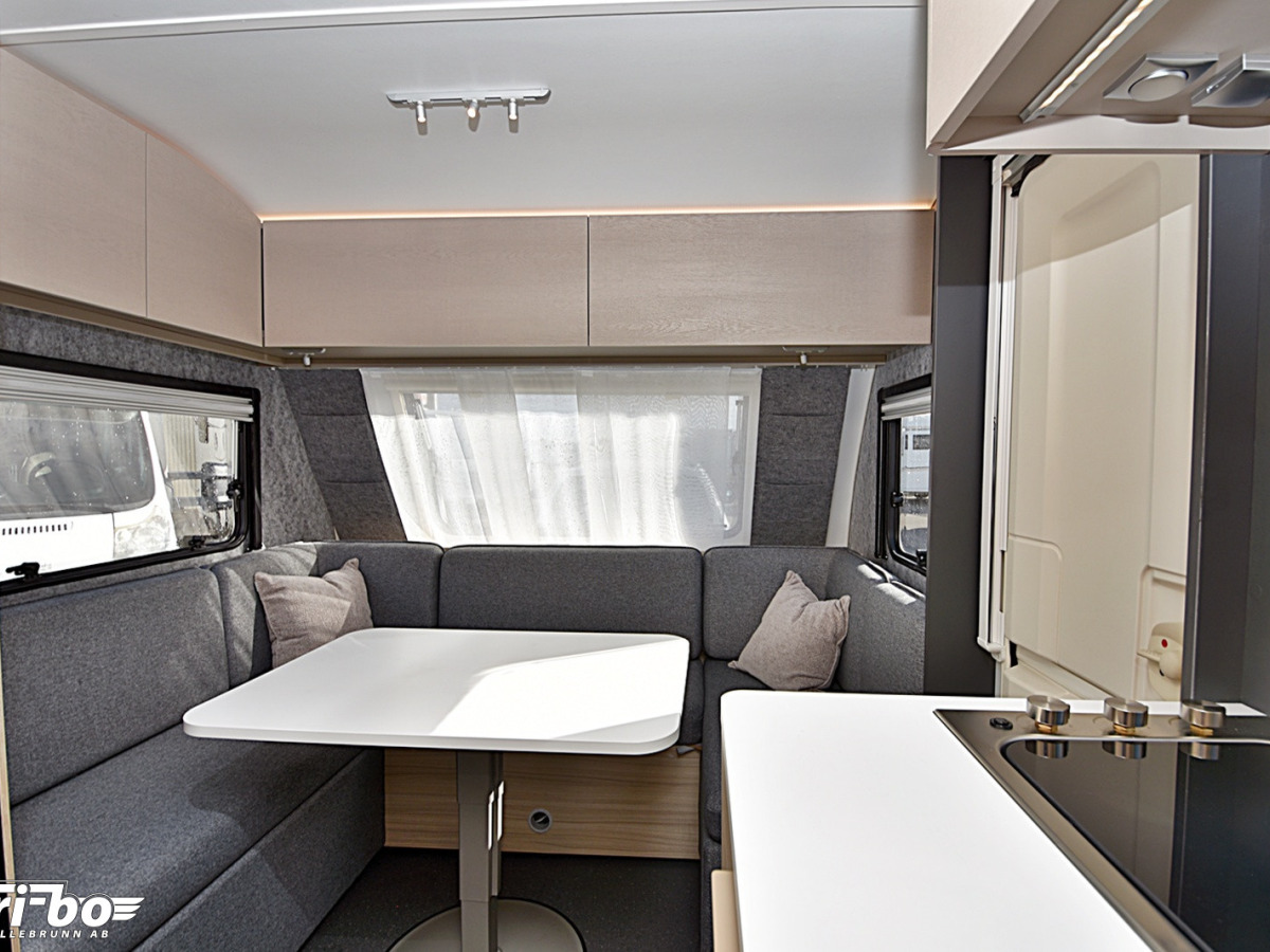 Adria 502 UL Altea, Långbäddar, bild 18 av 25