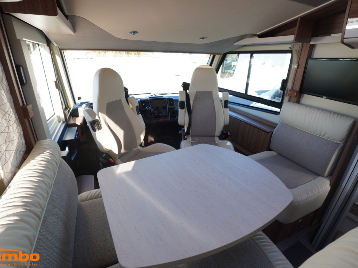 Eura Mobil IL 730 EB, bild 3 av 23