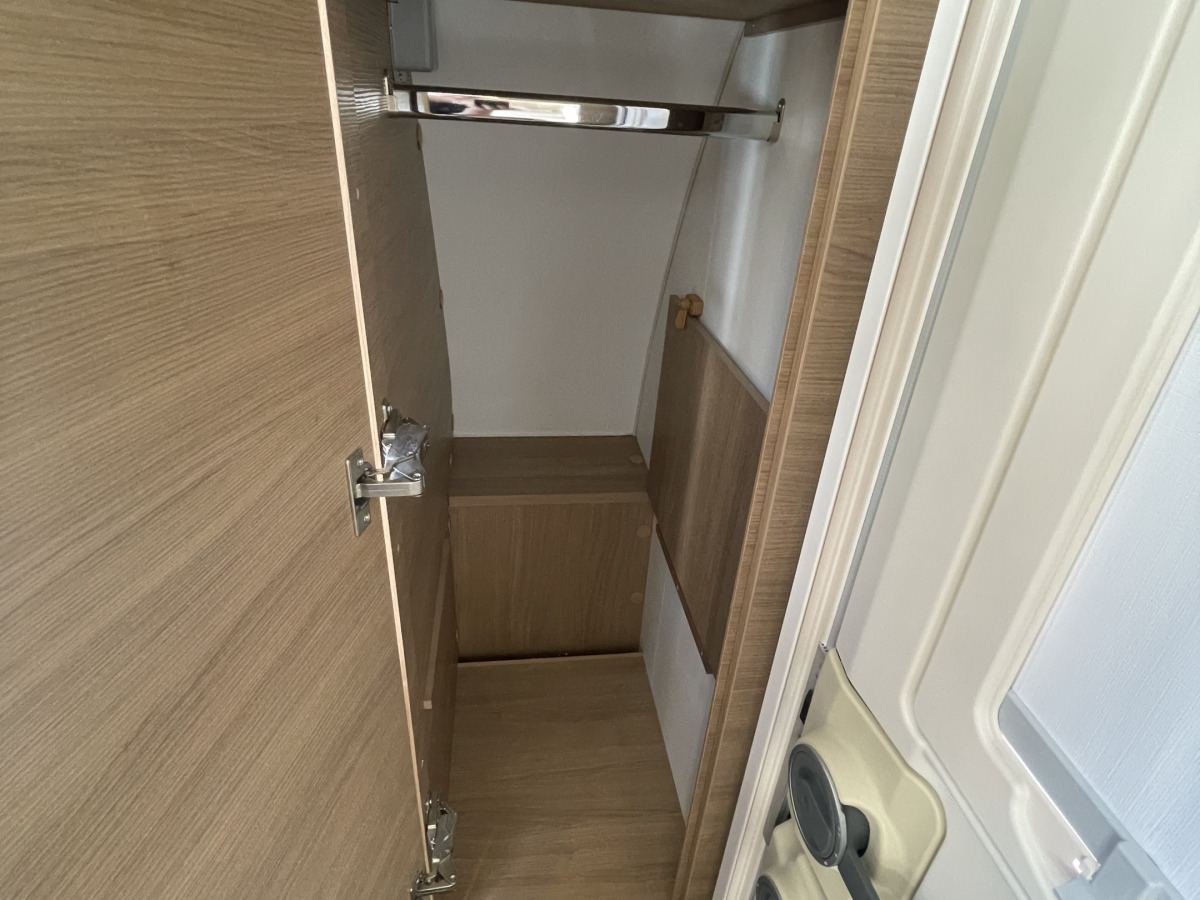 Adria ADORA 613 HT, bild 24 av 28