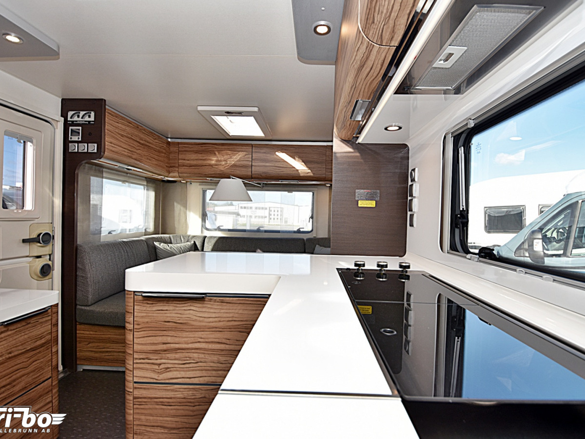 Adria 563 PU Astella Glam Edition, Dubbelbädd, bild 21 av 28
