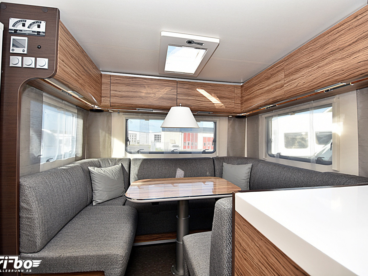 Adria 563 PU Astella Glam Edition, Dubbelbädd, bild 22 av 28