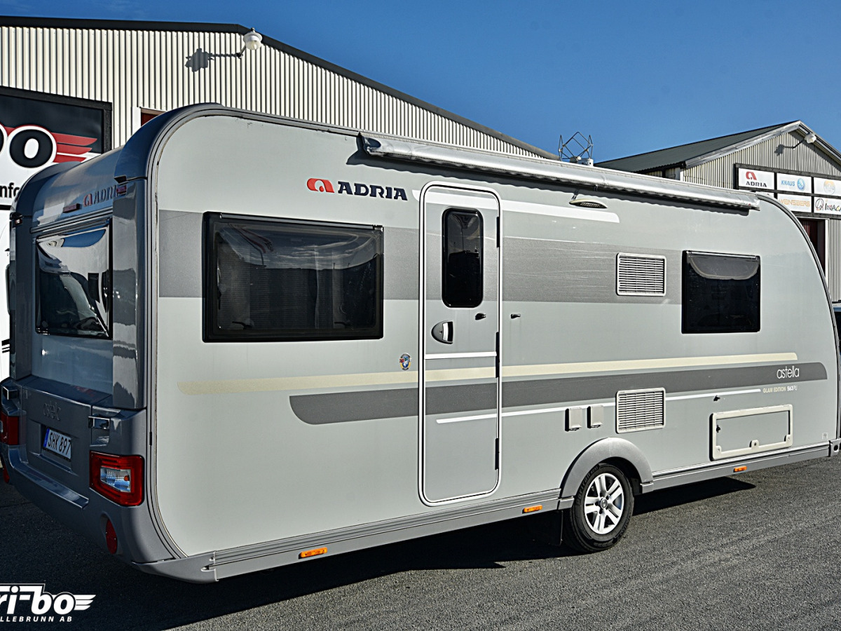 Adria 563 PU Astella Glam Edition, Dubbelbädd, bild 25 av 28