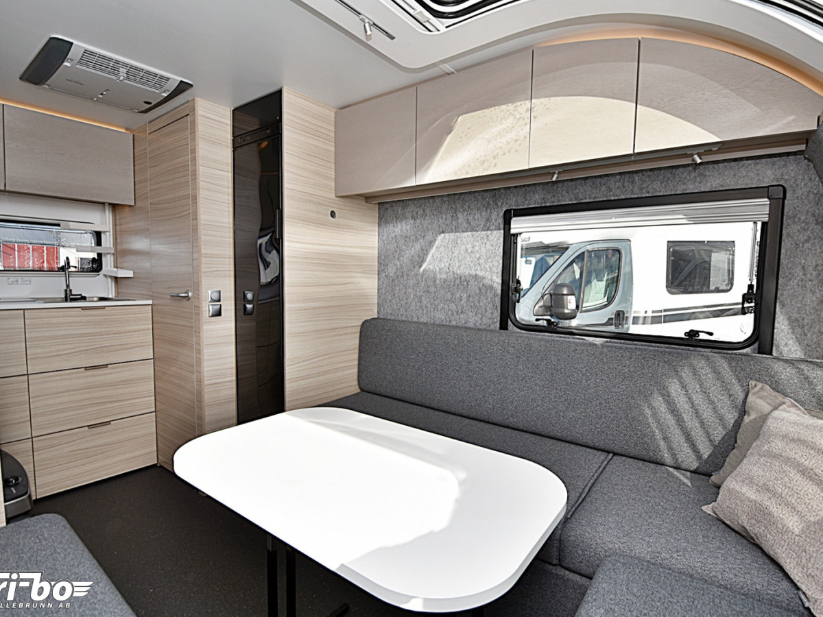 Adria 362 LH Altea, Långbäddar, bild 11 av 21
