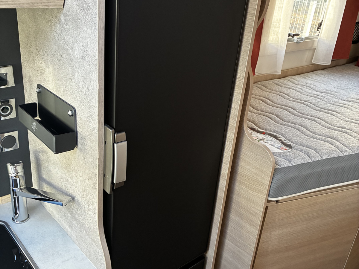 Rapido C55 65års, 180hk, Automat, Solcell, bild 8 av 22