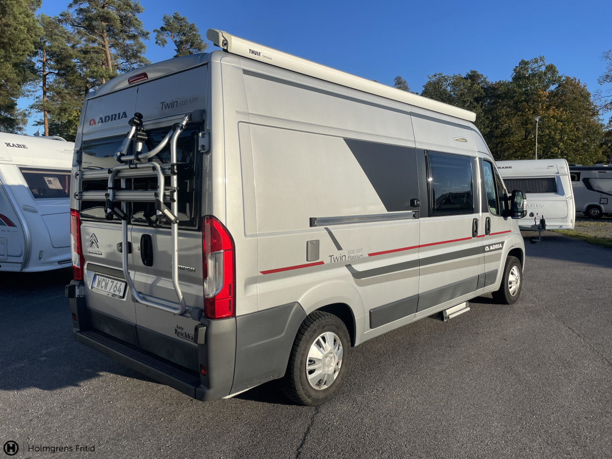 Adria TWIN 600 SPT, bild 3 av 22