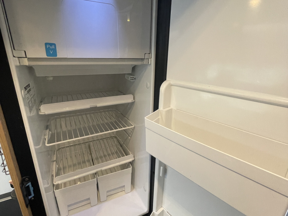 Adria TWIN 600 SPT, bild 9 av 22