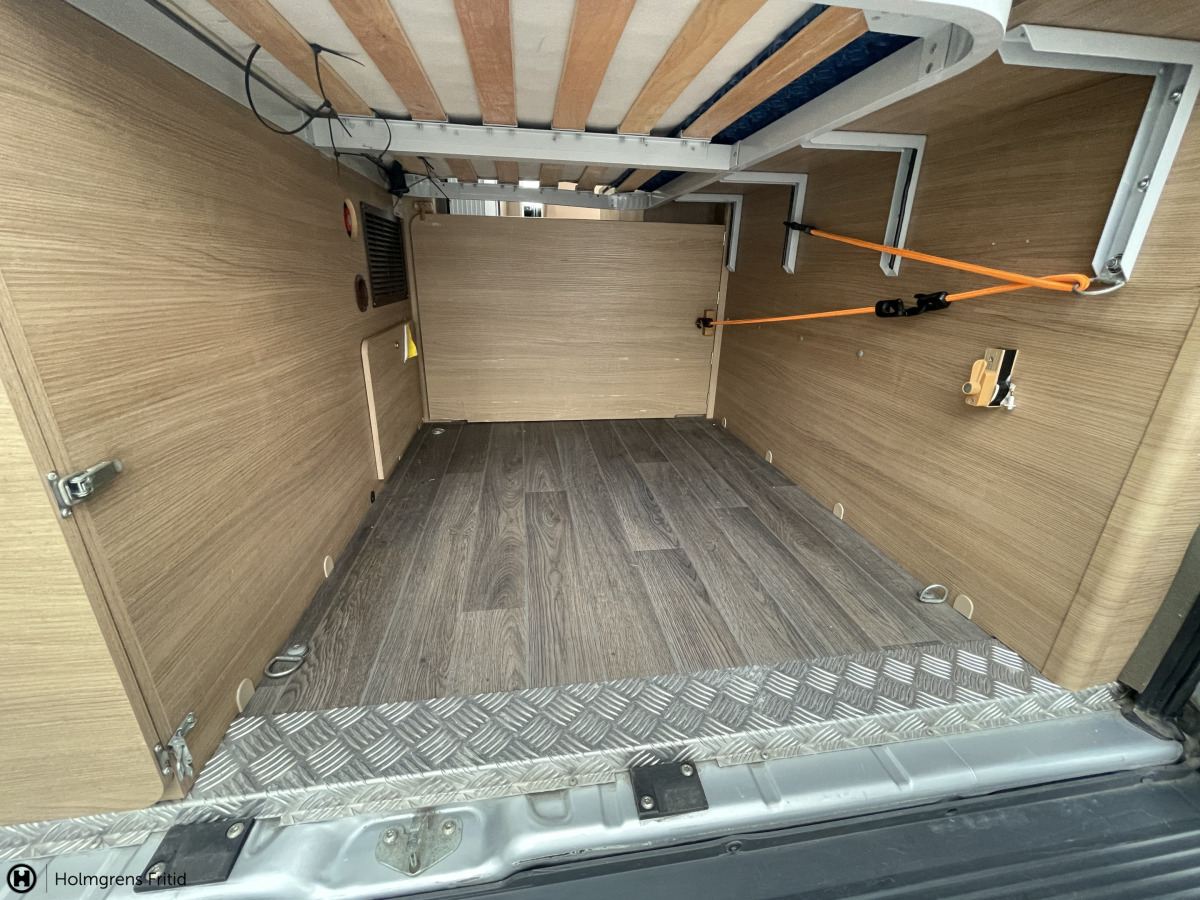Adria TWIN 600 SPT, bild 18 av 22
