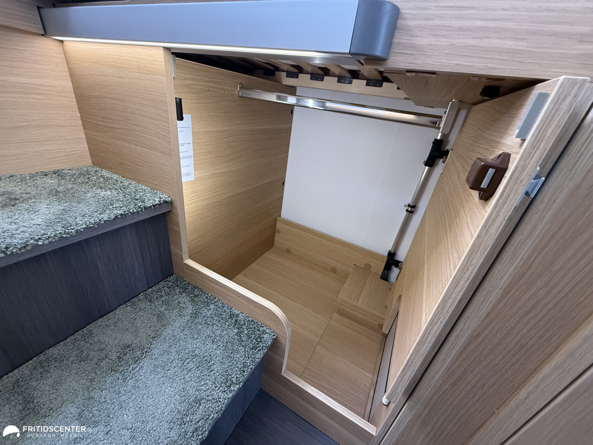 Adria CORAL PLUS 670 DL *ALDE / Solpanel / Lithium*, bild 15 av 40