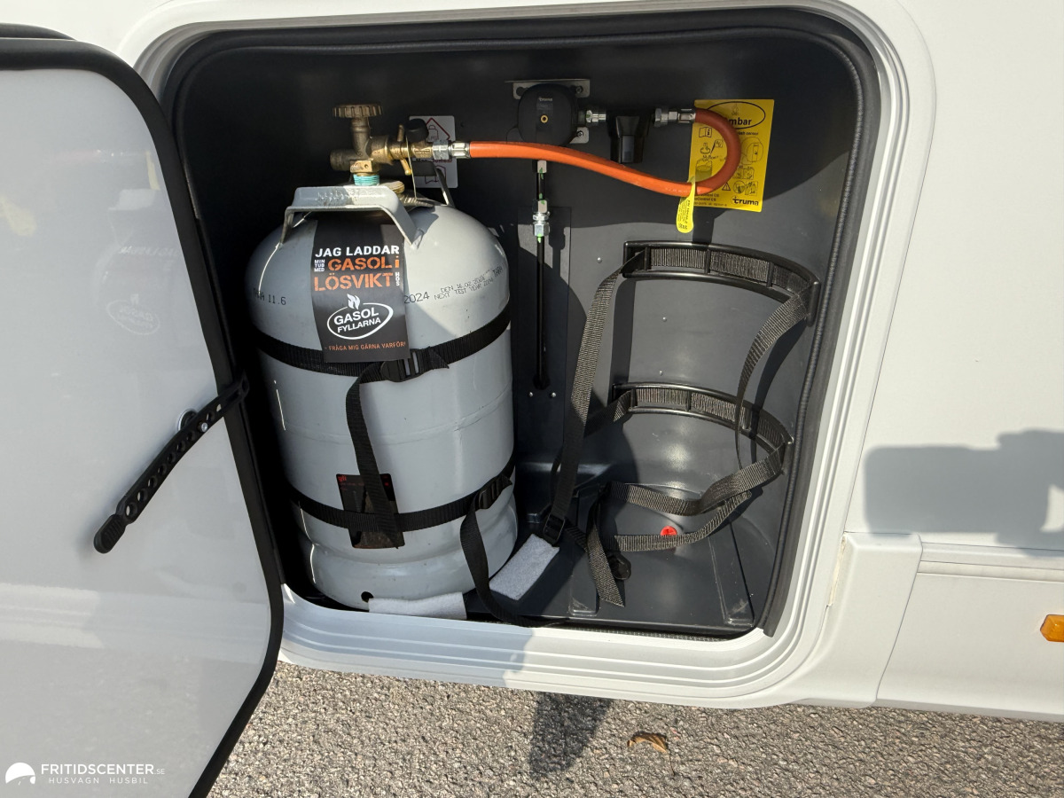 Adria CORAL PLUS 670 DL *ALDE / Solpanel / Lithium*, bild 24 av 40