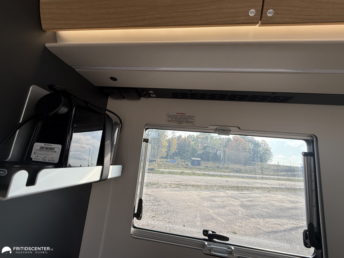 Adria CORAL PLUS 670 DL *ALDE / Solpanel / Lithium*, bild 31 av 40