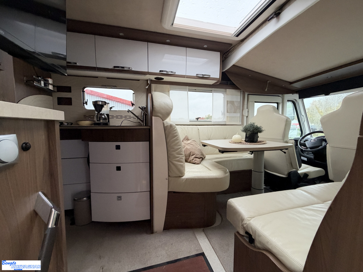 Frankia F-LINE 840 QD LUXURY LINE HYDRAL. STÖDBEN MYCKET VÄLUTRUSTAD, bild 5 av 21