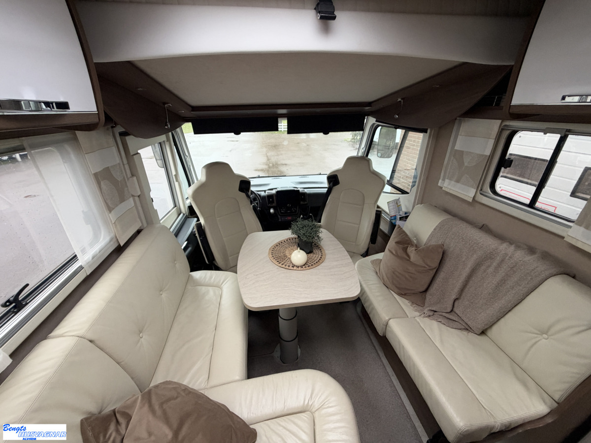 Frankia F-LINE 840 QD LUXURY LINE HYDRAL. STÖDBEN MYCKET VÄLUTRUSTAD, bild 9 av 21