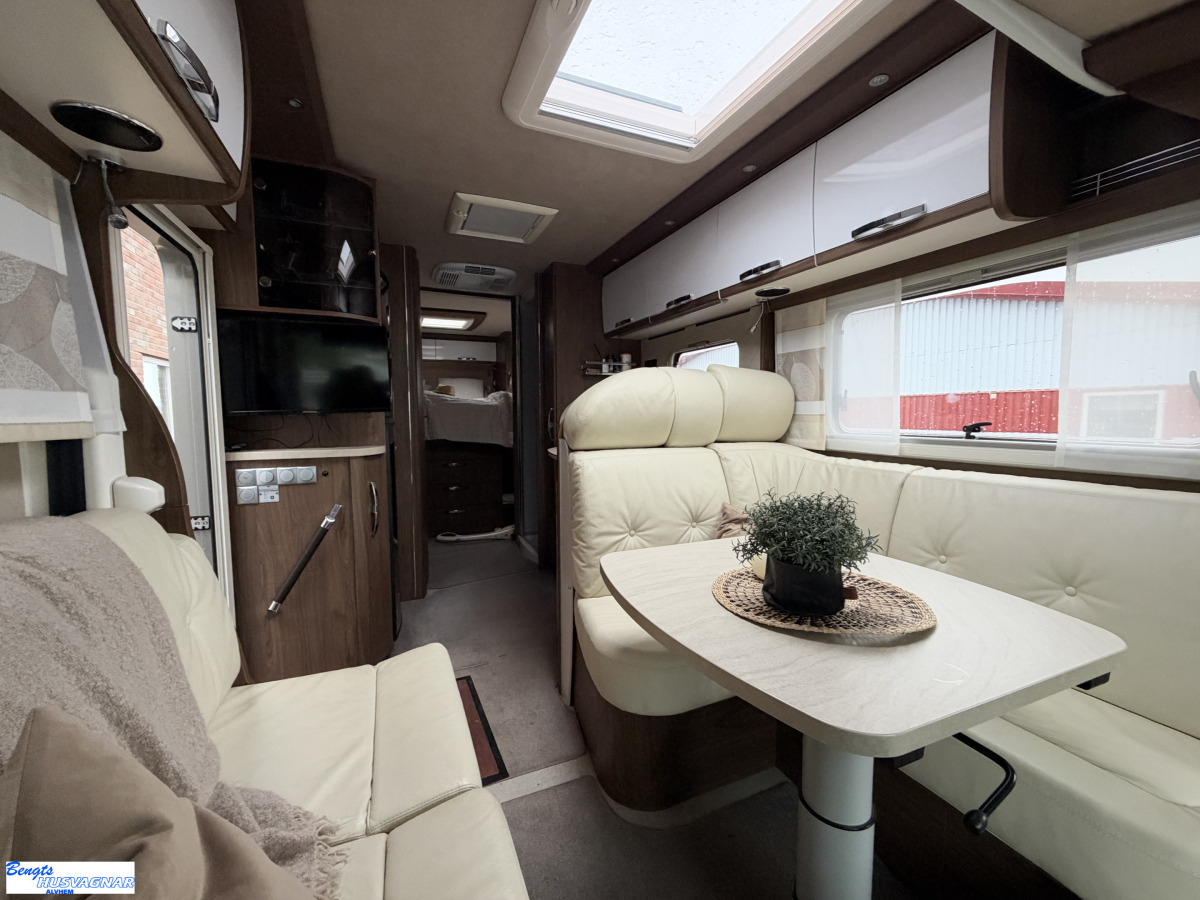 Frankia F-LINE 840 QD LUXURY LINE HYDRAL. STÖDBEN MYCKET VÄLUTRUSTAD, bild 10 av 21
