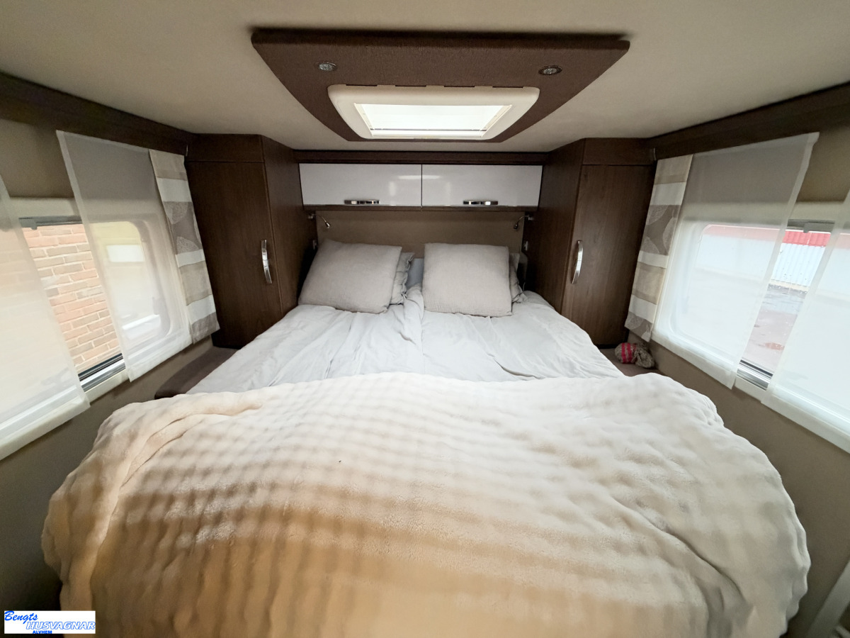 Frankia F-LINE 840 QD LUXURY LINE HYDRAL. STÖDBEN MYCKET VÄLUTRUSTAD, bild 18 av 21