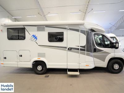 Knaus Live Ti 650 MEG / Låga långbäddar